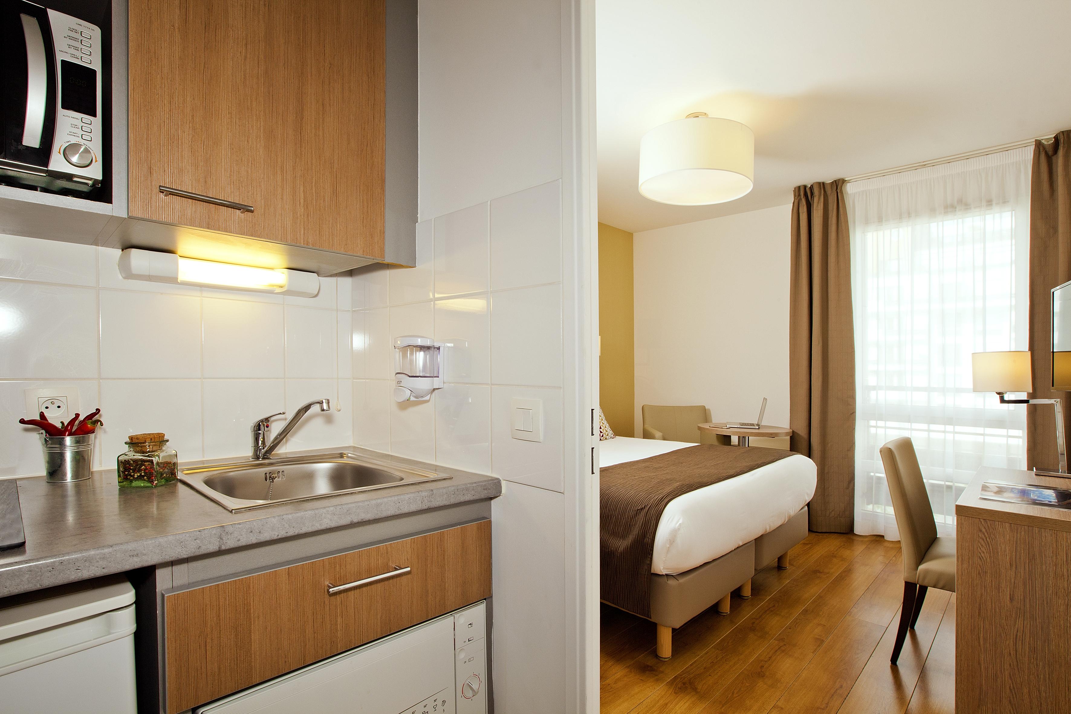 Residhome Bois Colombes Monceau Εξωτερικό φωτογραφία