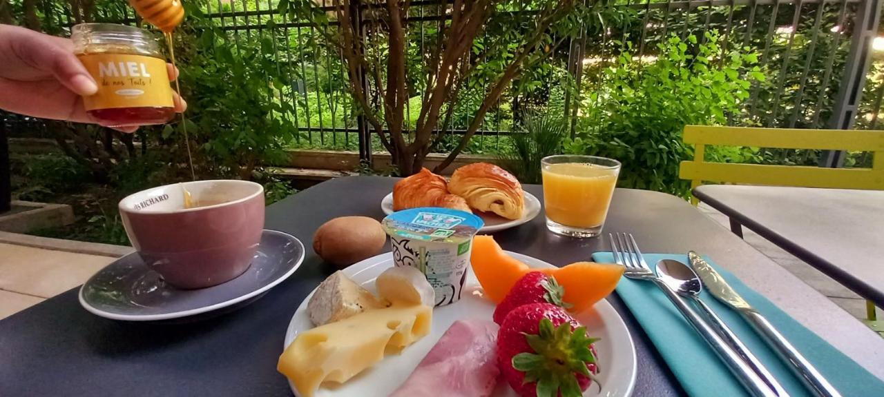 Residhome Bois Colombes Monceau Εξωτερικό φωτογραφία